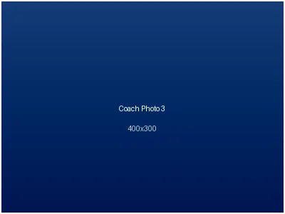 云开体育前教练与采访团队合影